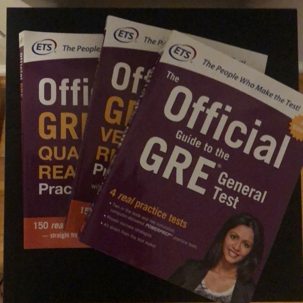 ETS Official GRE Guide Set - Picture 2 of 5